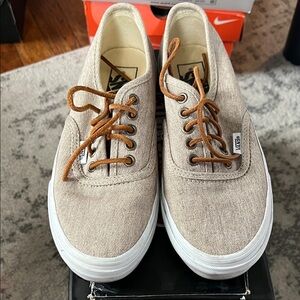Vans Men's Beige Canvas Sneakers